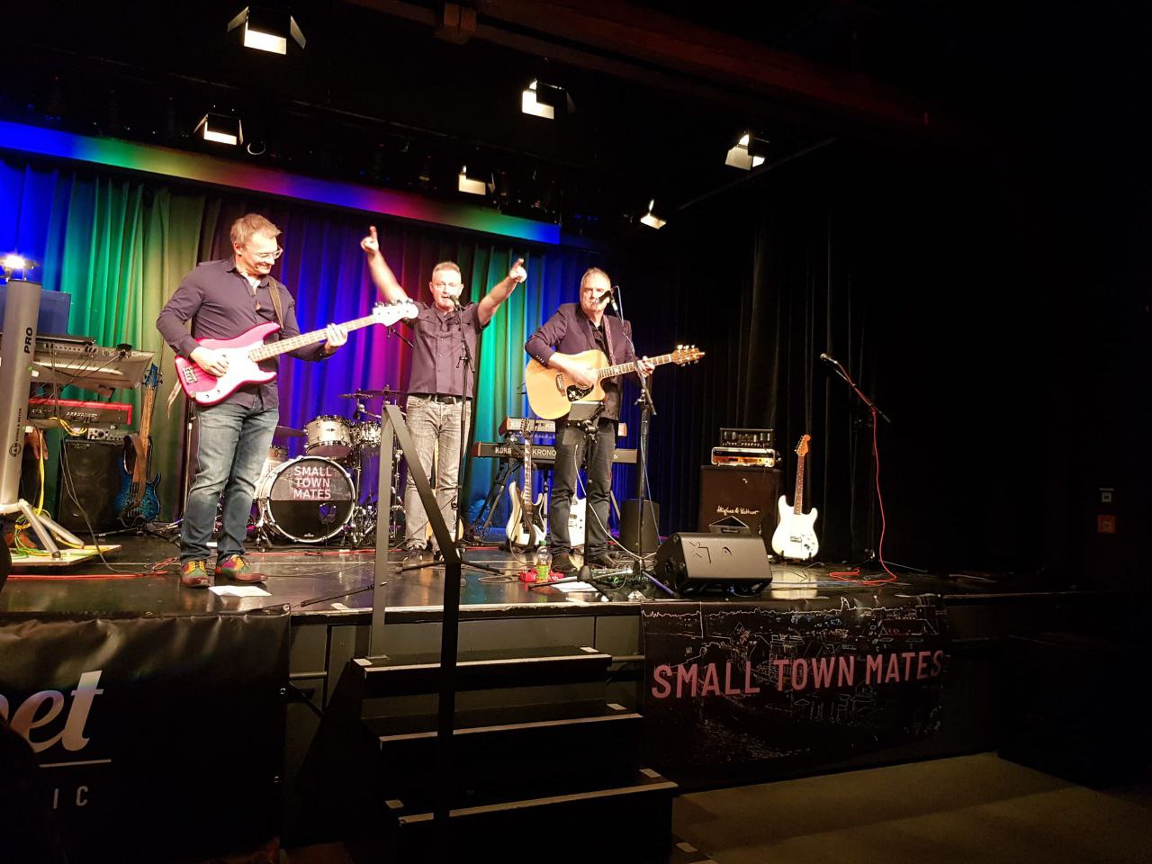 Rockband Small Town Mates im M-Live im Gleis 1 in Meckenbeuren.